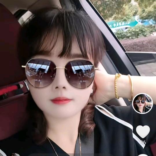 金花姐:曲靖手机销售