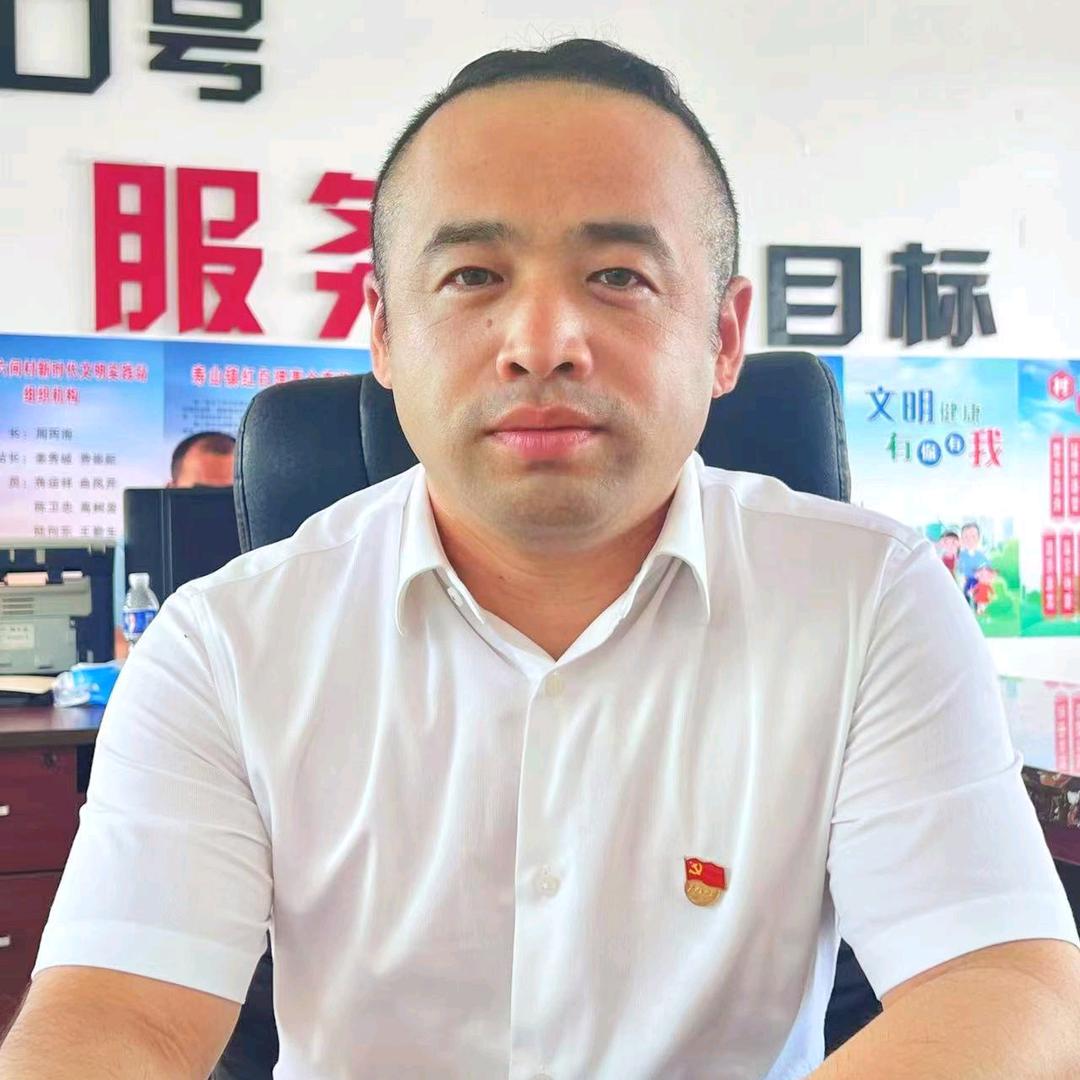 周贺（返乡村书记）