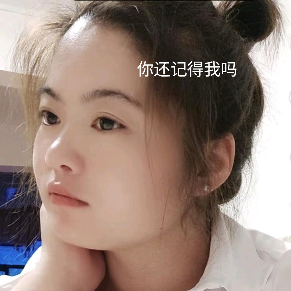 小莫