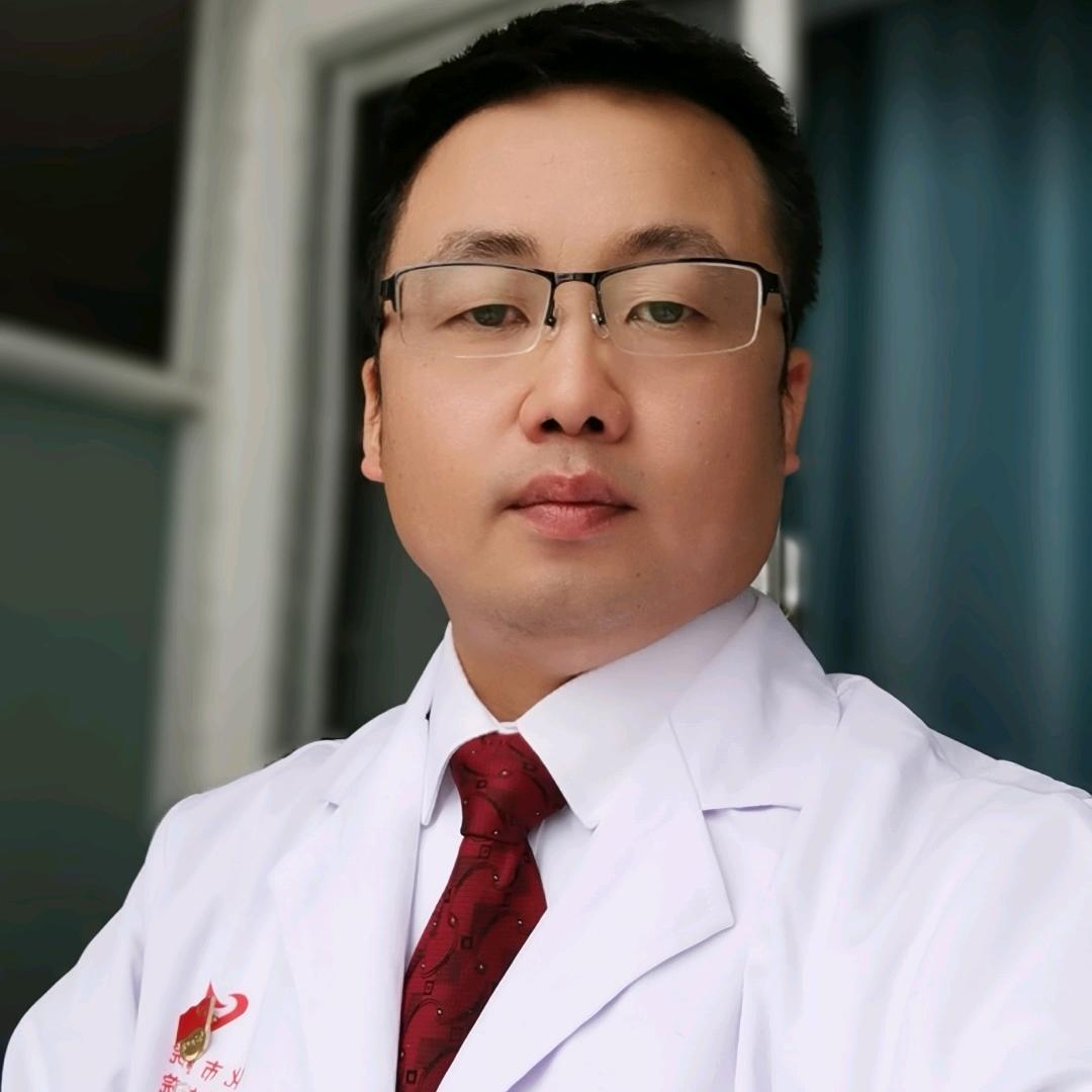 肿瘤疗心人.彭俊凯