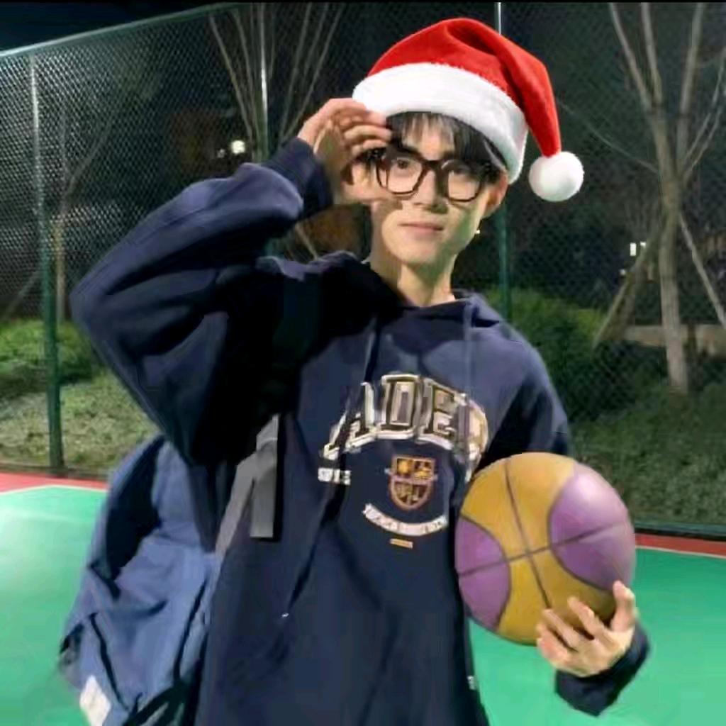 小施不会打中锋🏀