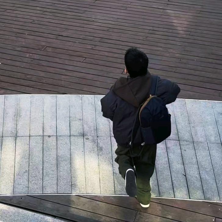 是阿豪和小可的春夏秋冬呀