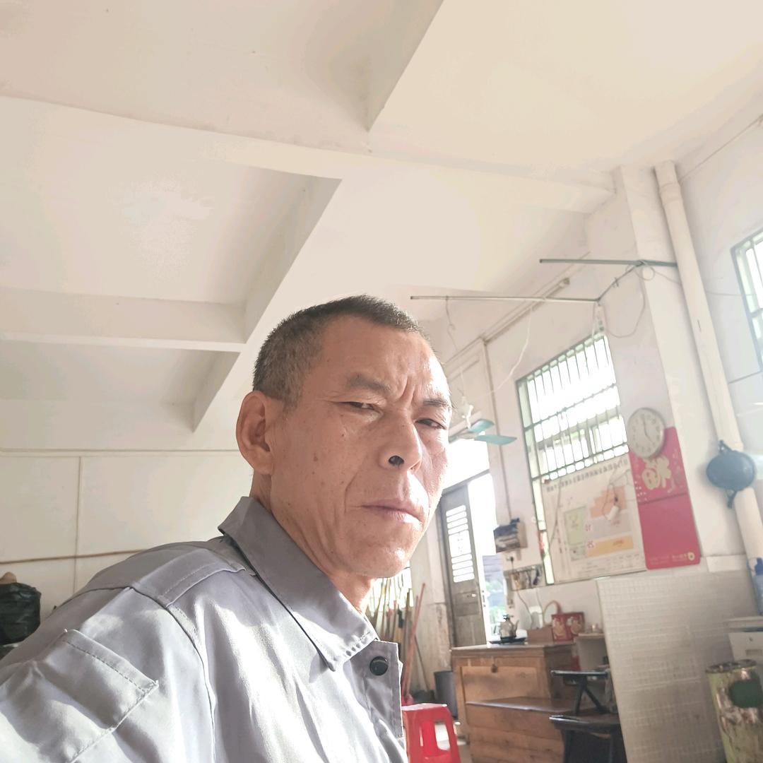 快乐乞丐哥【邓】