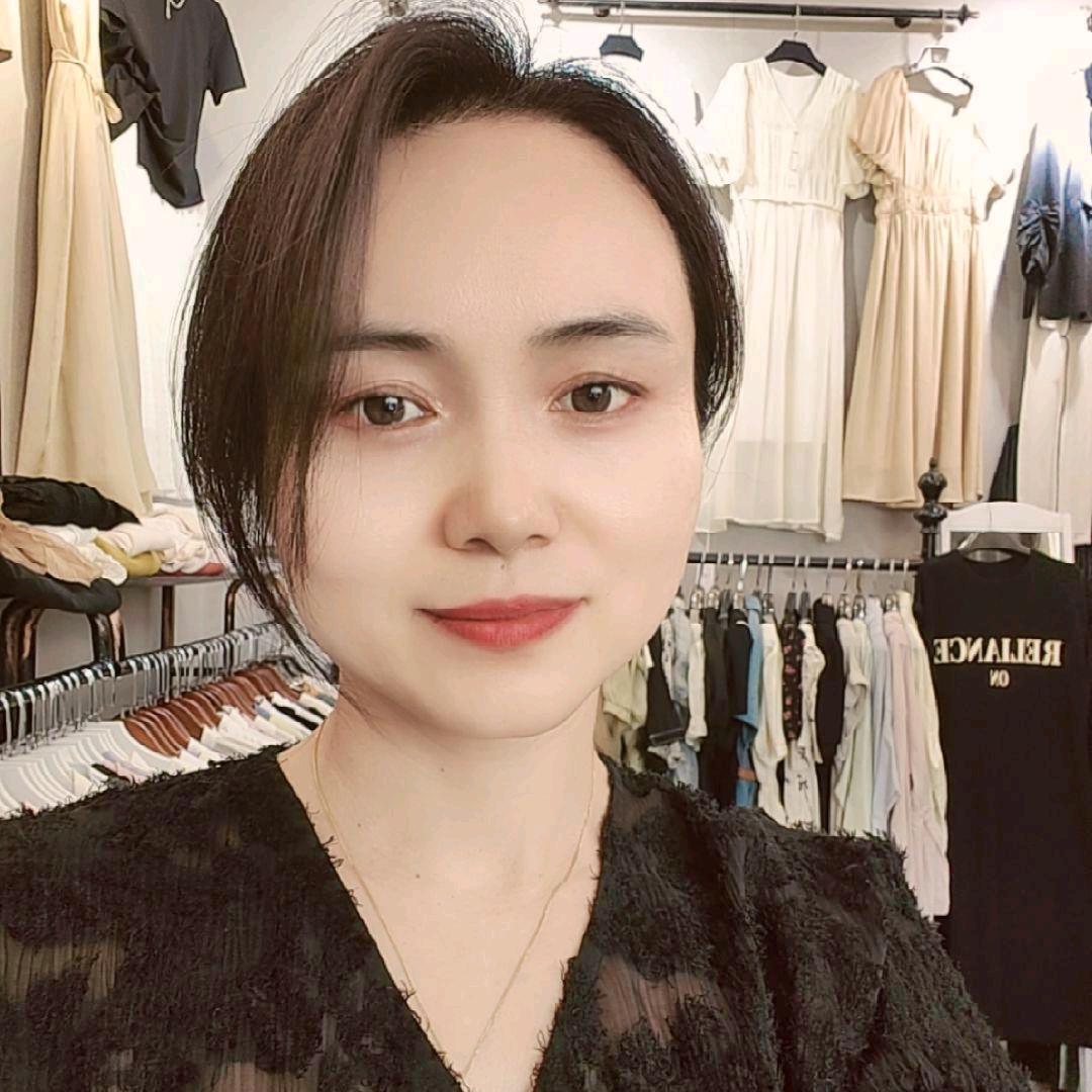 美衣舍女装
