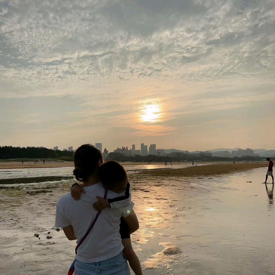 烟台吕小二商贸