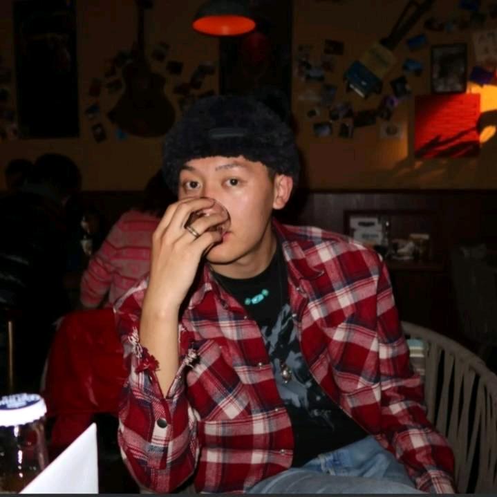 成林贡秋