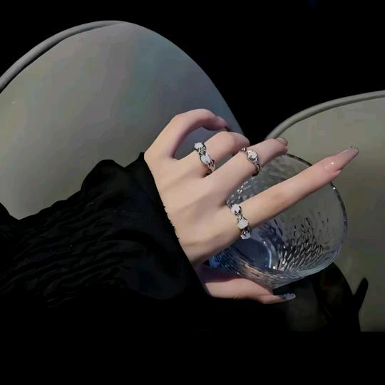 ᅟᅠ        ‍  ᅟᅠ