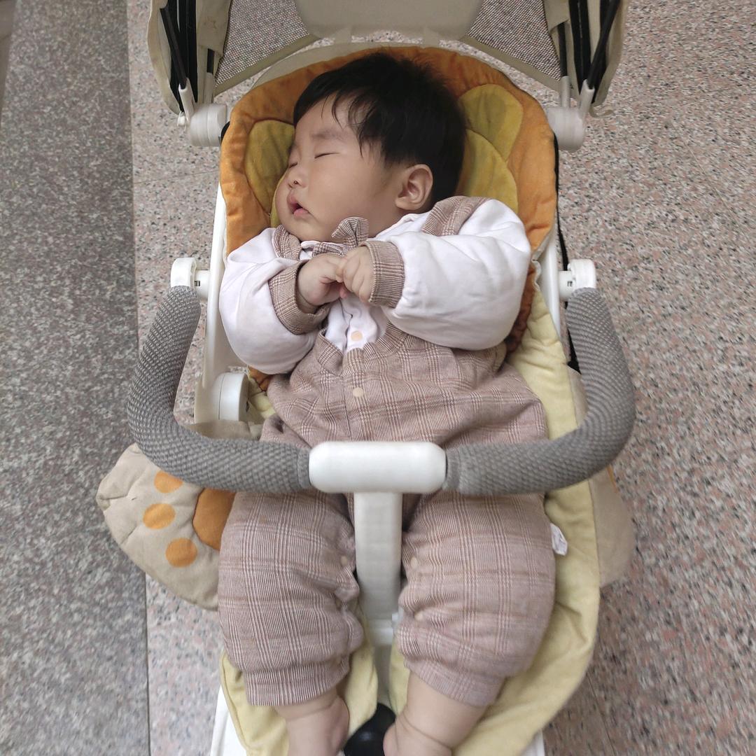 小石头、