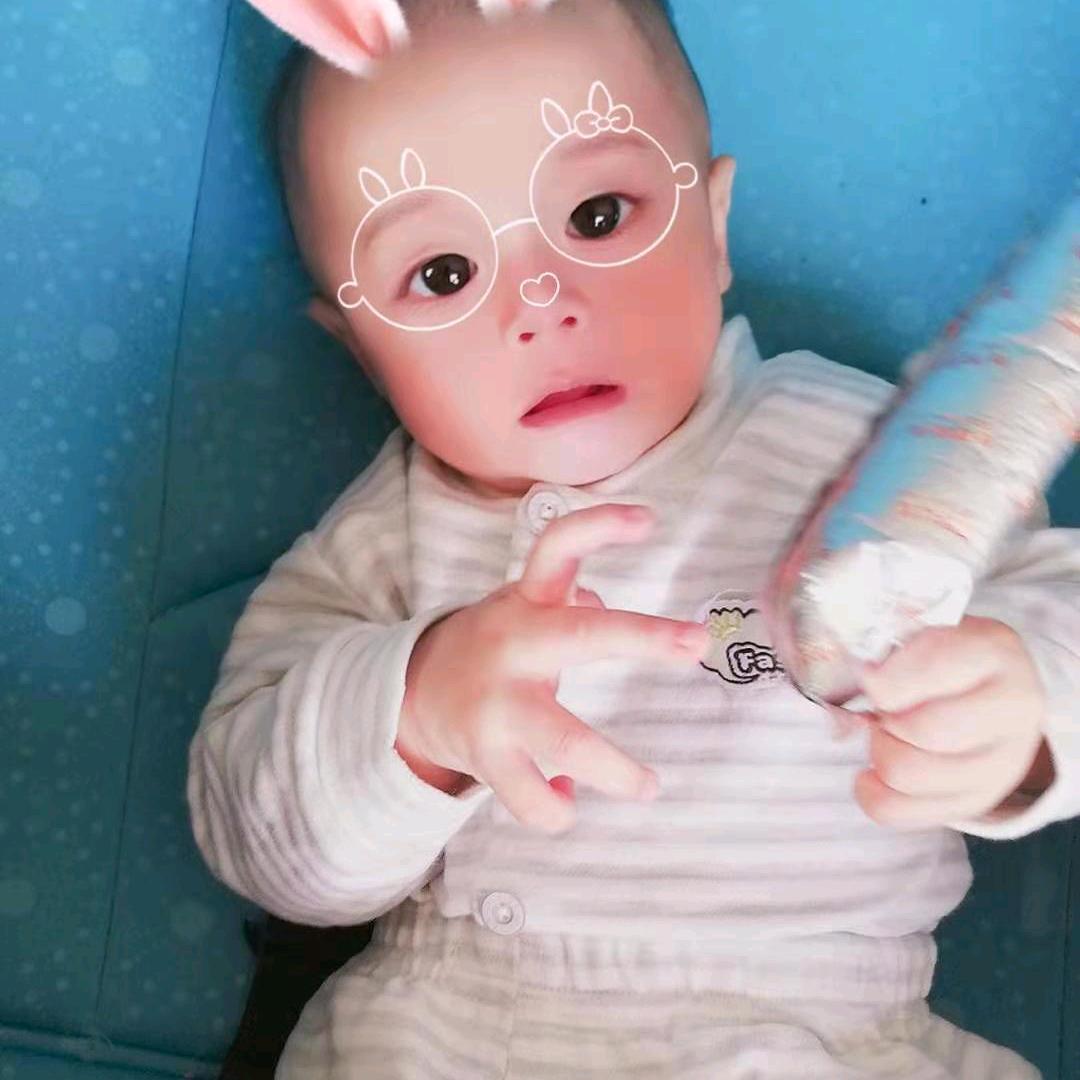 李小晨