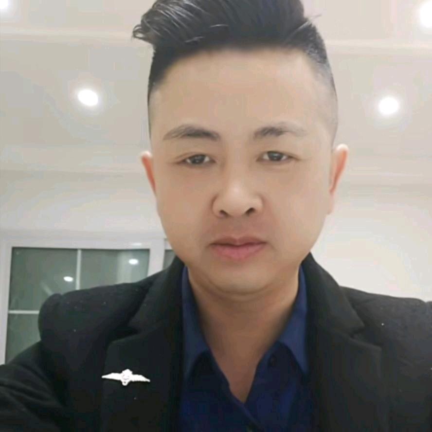 @某人🧢🕶