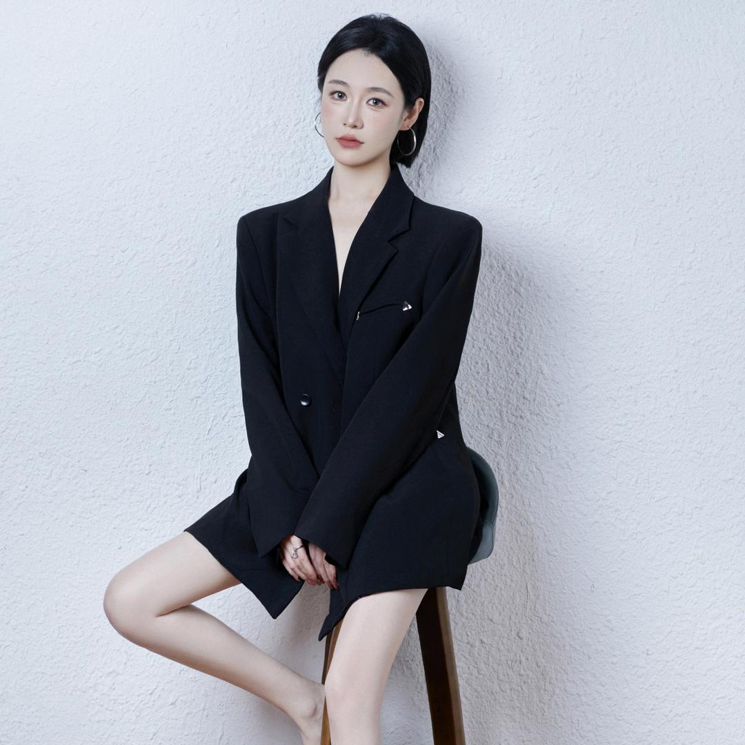 七老板小迷弟【三只羊】