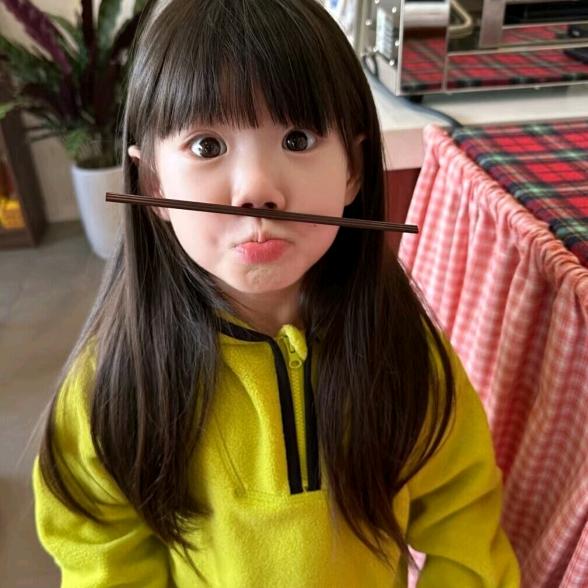 YY静