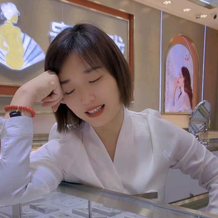 新区贵玲珑珠宝芹姐