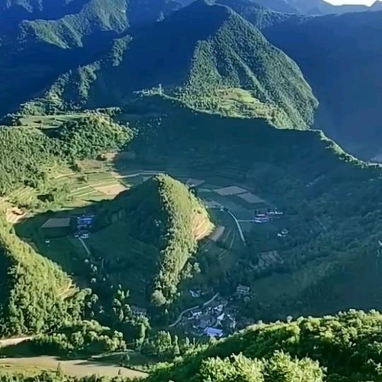 🥀淡写ᰯ᭙青春ᰯ ୫᭄