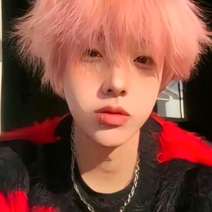 困在回忆里ᰔᩚ