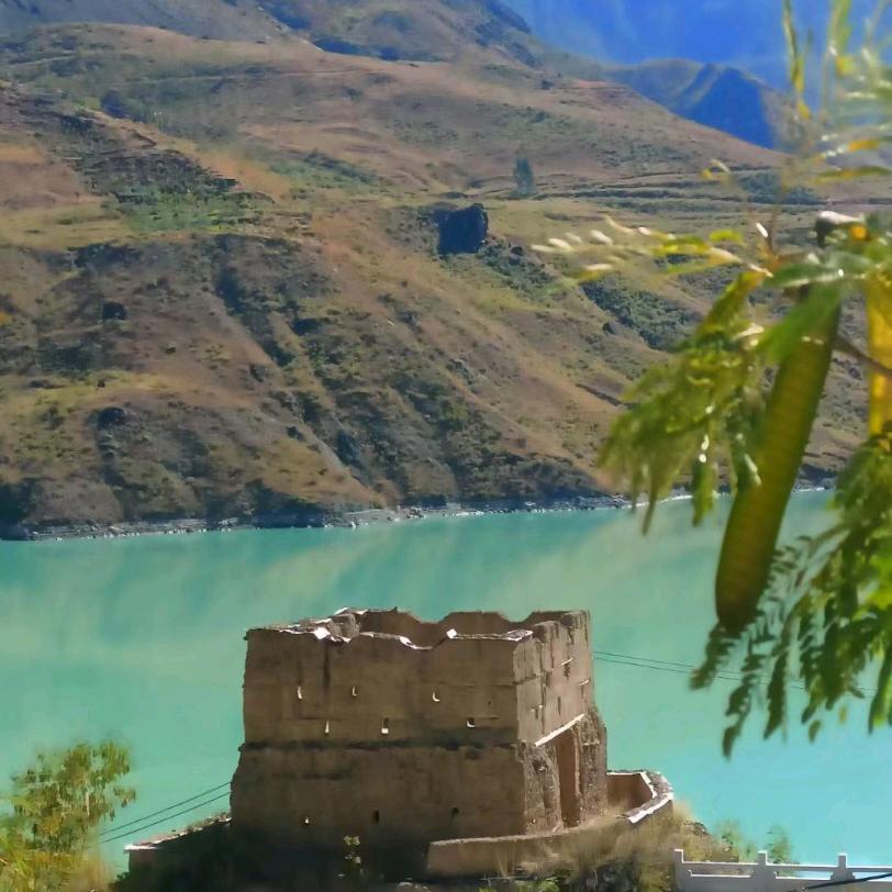 洋迷次尔努布＜摩梭人＞