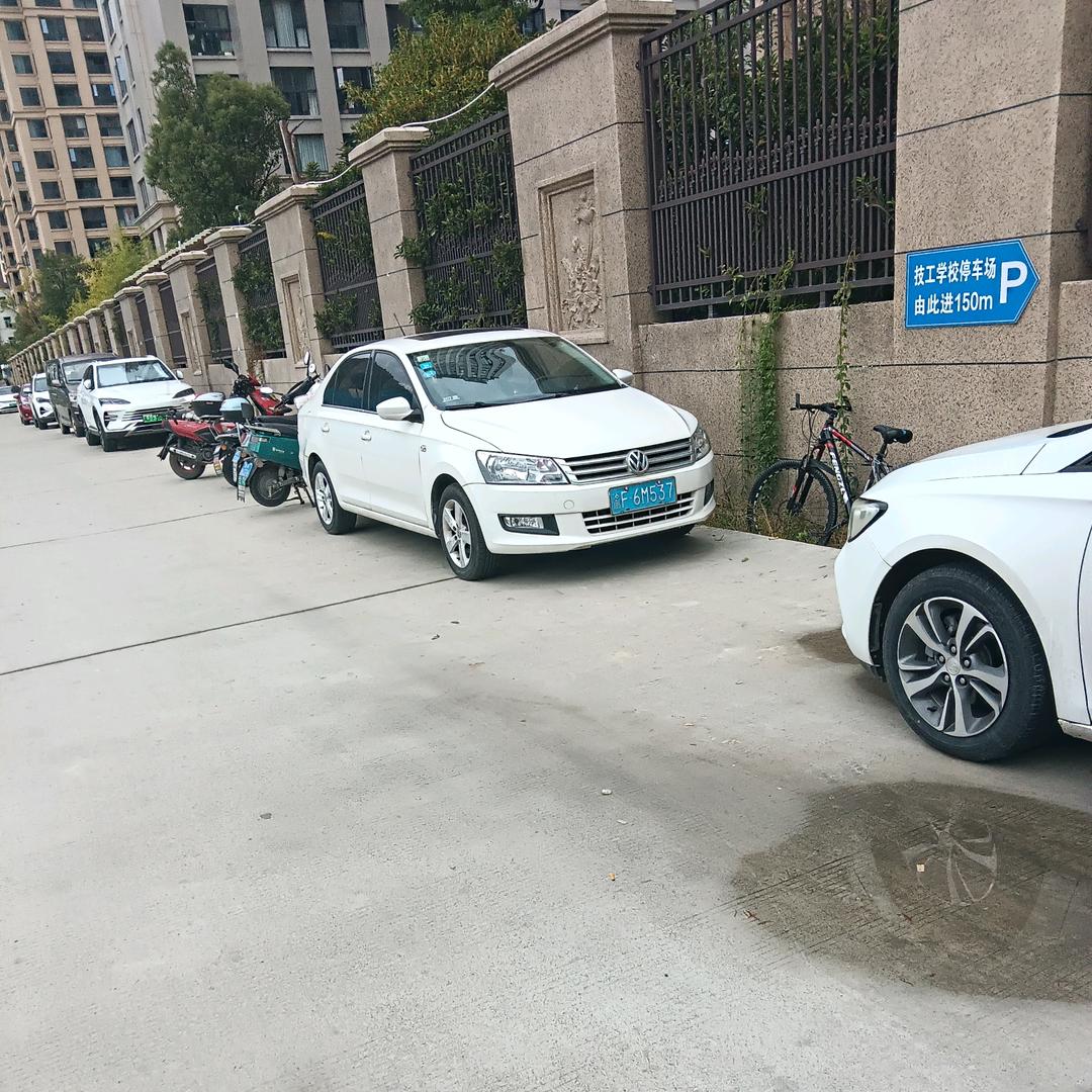 。陈发明