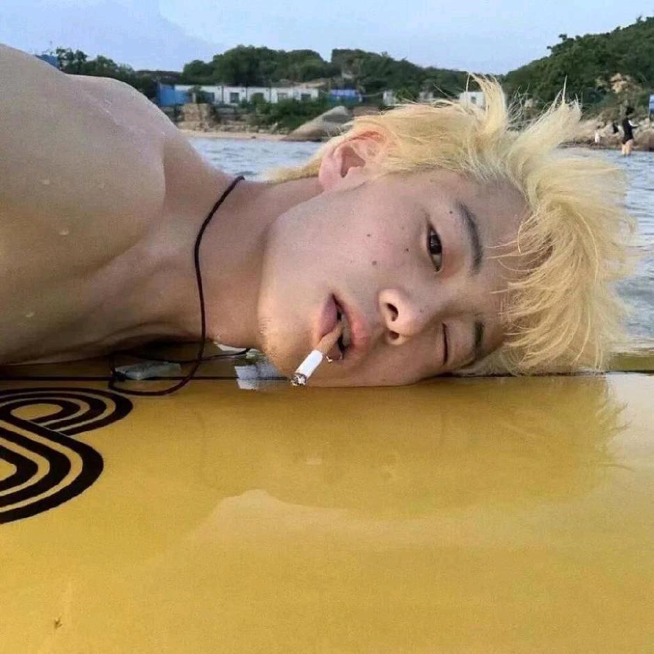 秦昊天