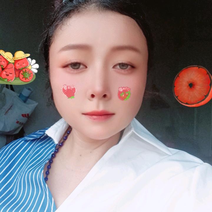 平安♥(｡￫v￩｡)♥常伴