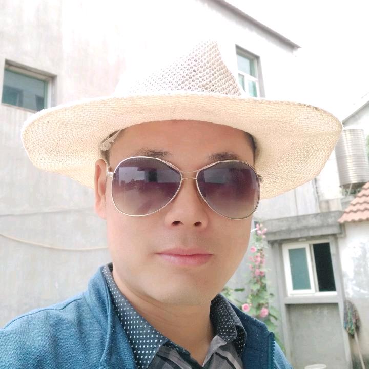阿坤