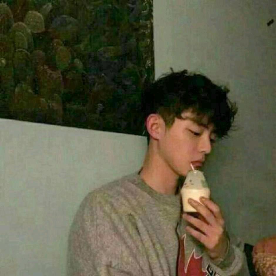 不爱巡山的小钻风