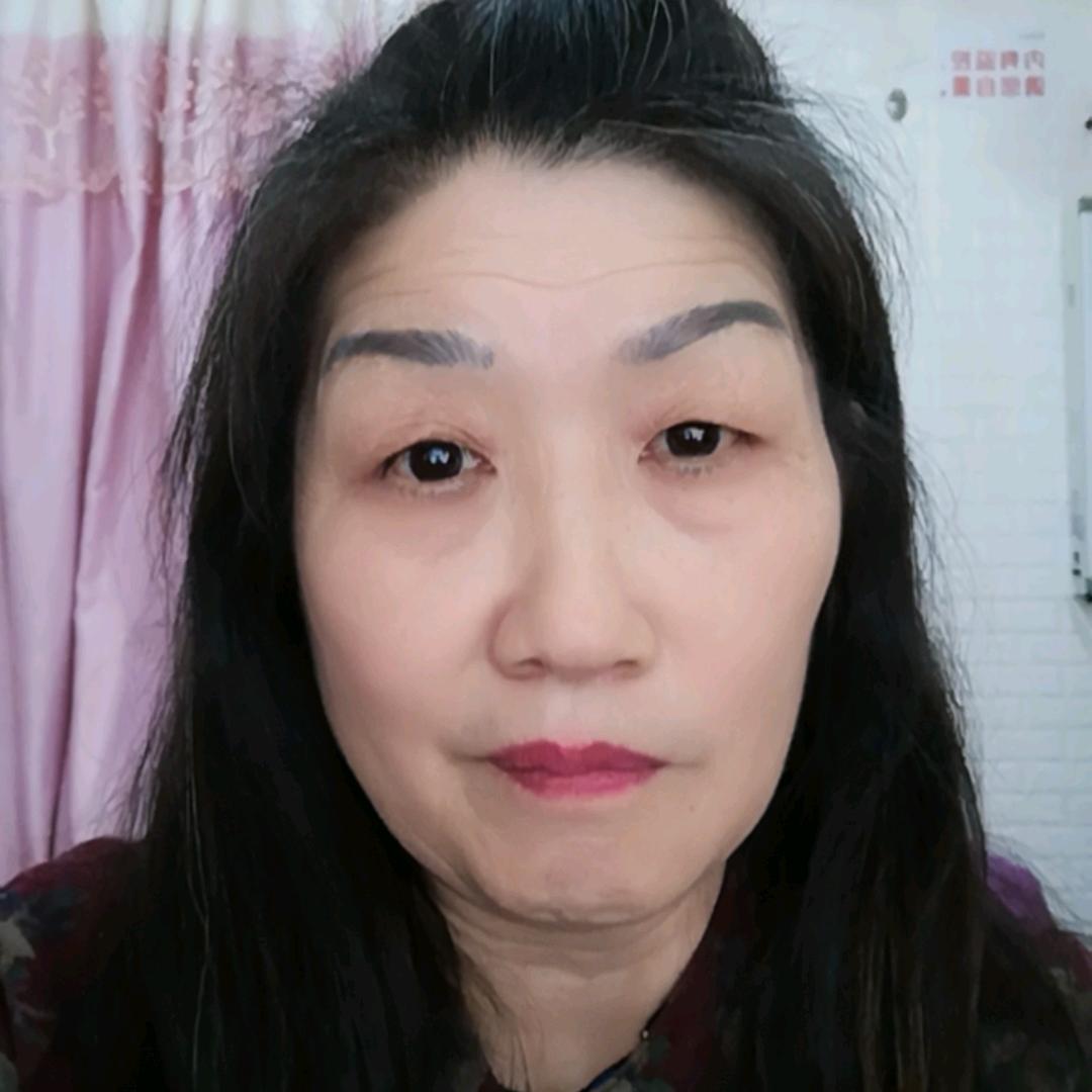 九龙妈妈小号早上5点30开播