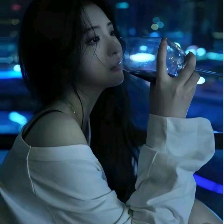 咖啡不懂酒的醉