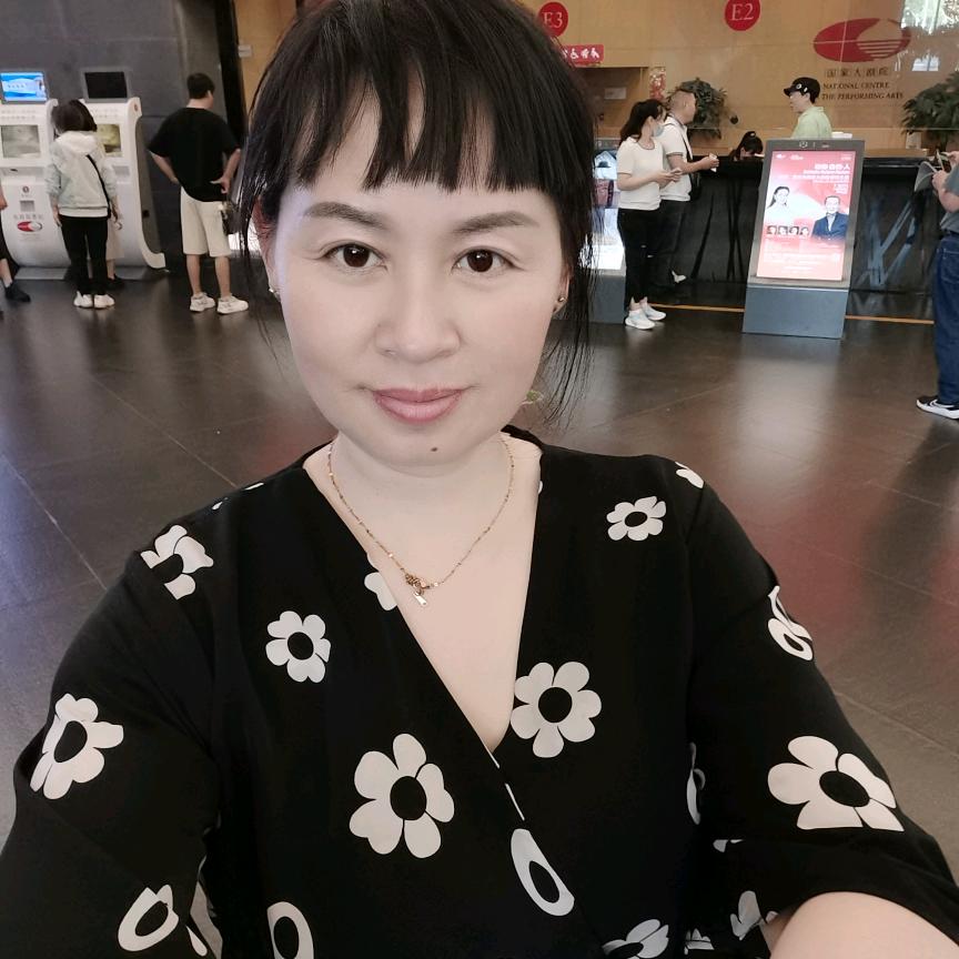 小红