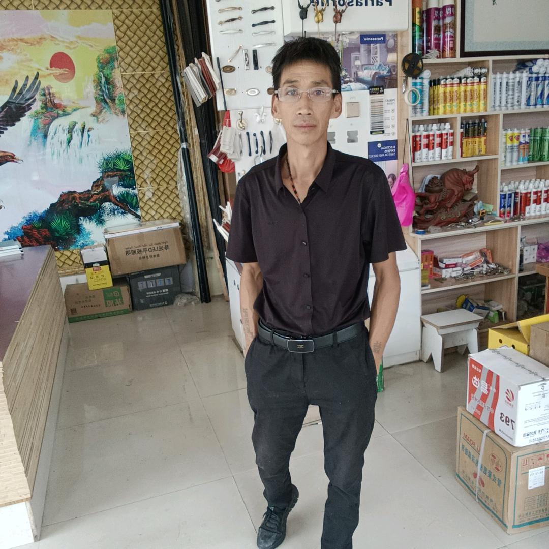 农村疯老婆专业修电动工具，油锯