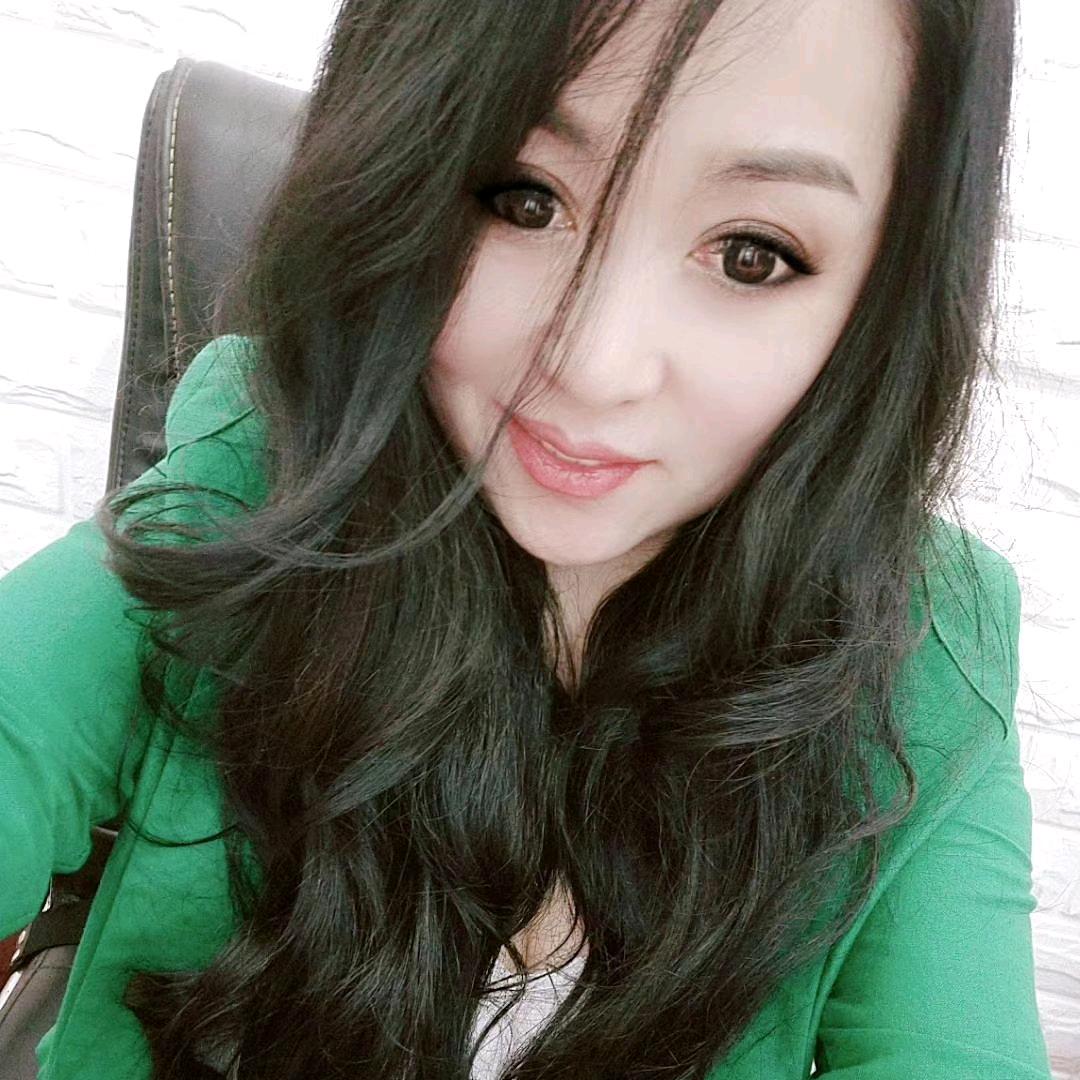 尚都衣馆魅力女装店