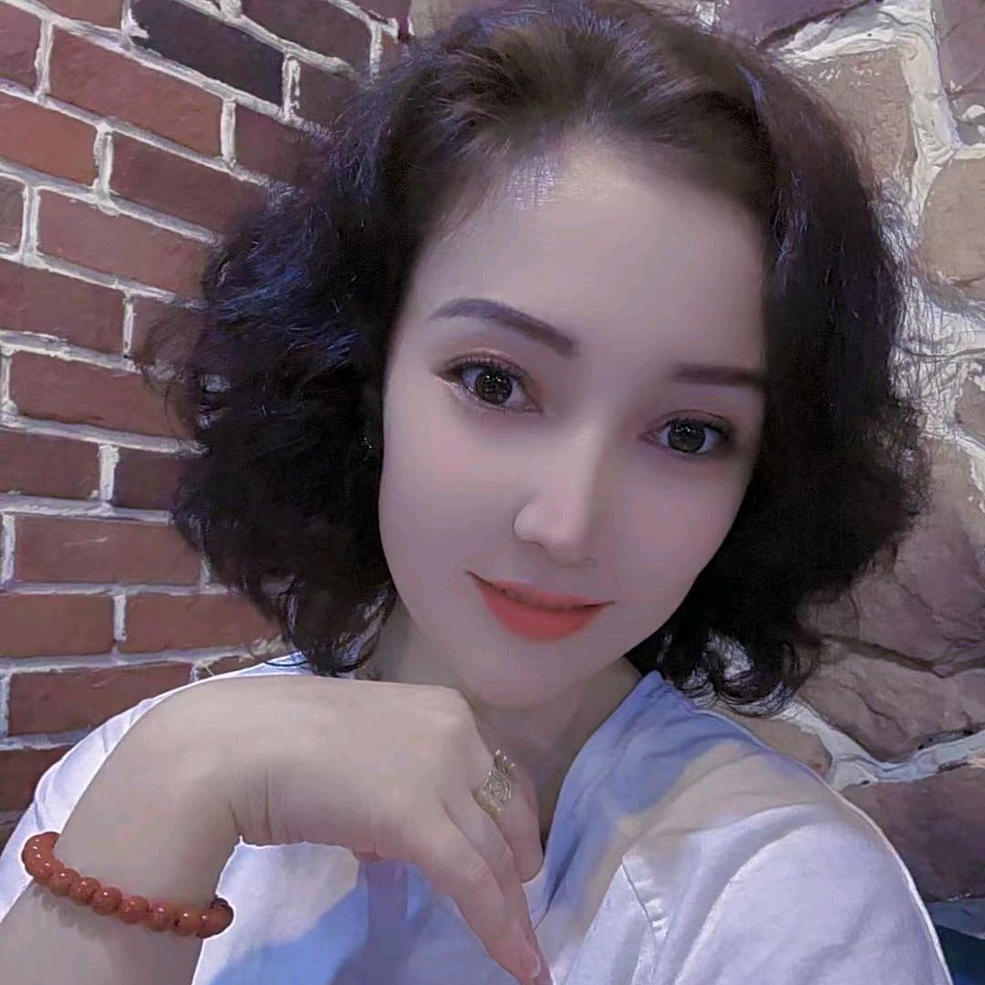 娜菲