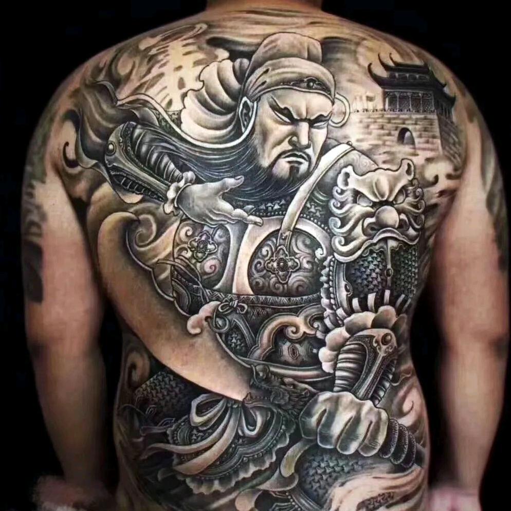 虎妞伙伴(霸道纹身，纹身师