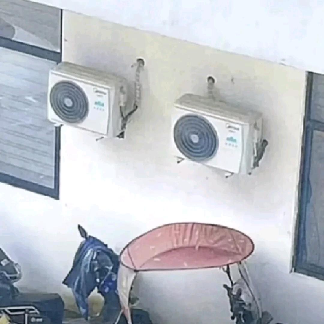 毕