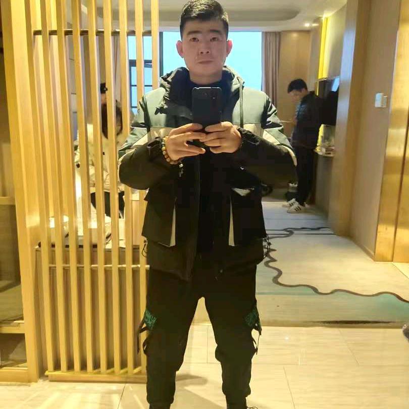 小龙哥