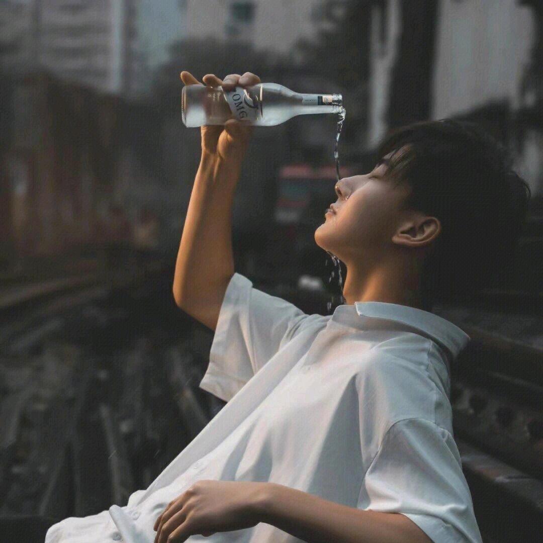 满眼都是妮