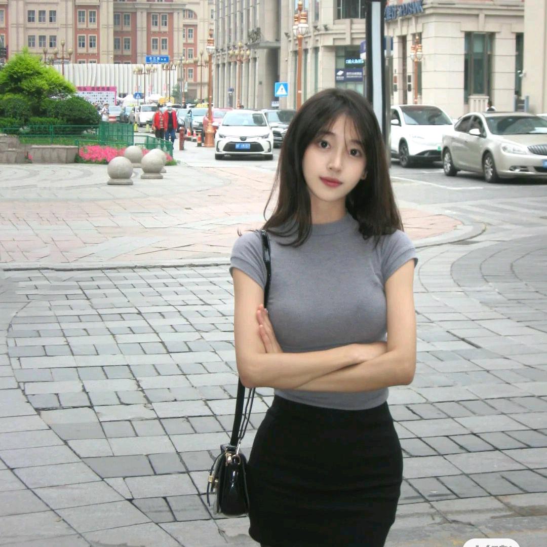 鑫鑫妈妈爱养花