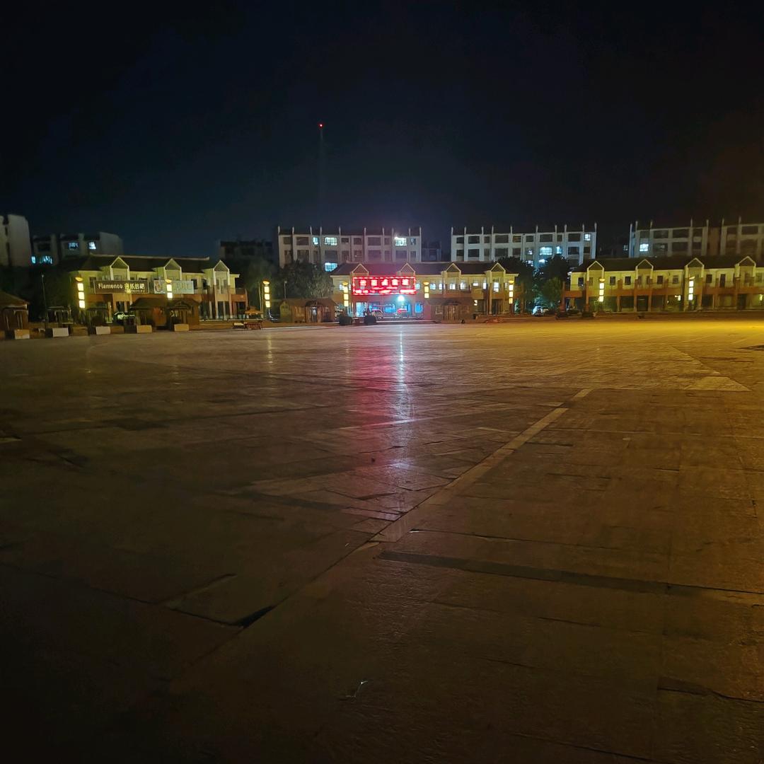 张国厂做外墙保温河南太康新疆库尔勒