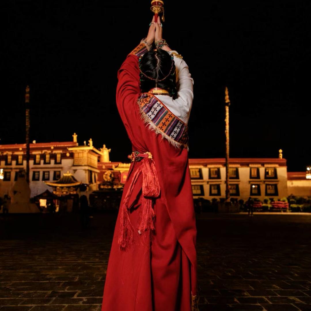 资质达人～詹詹