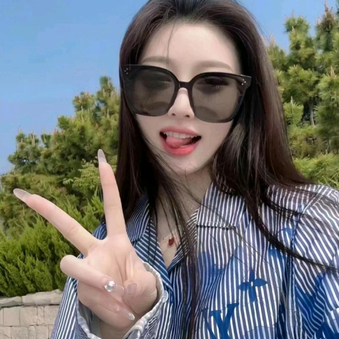 雪儿爱吃榴莲