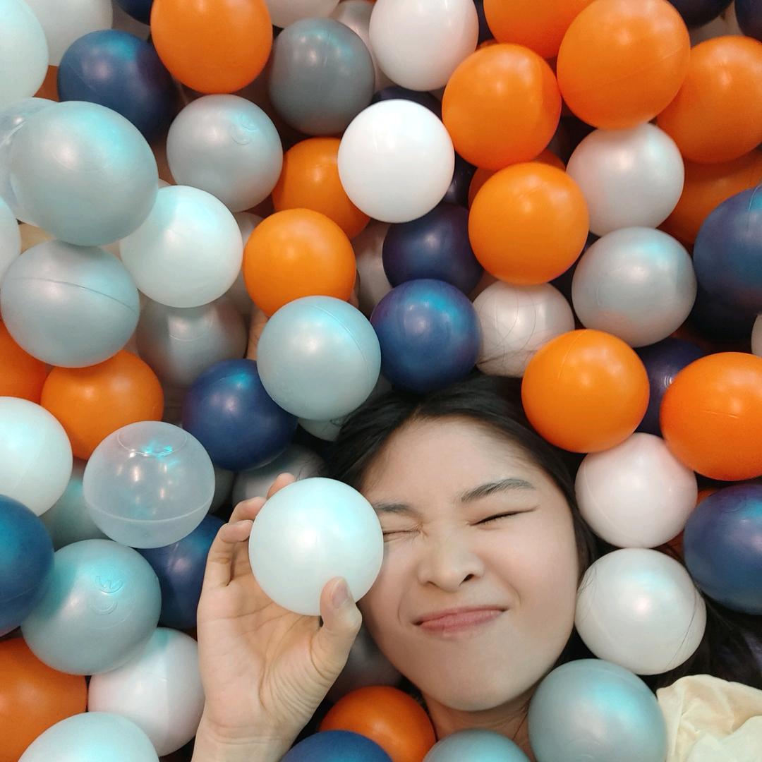 小爱.