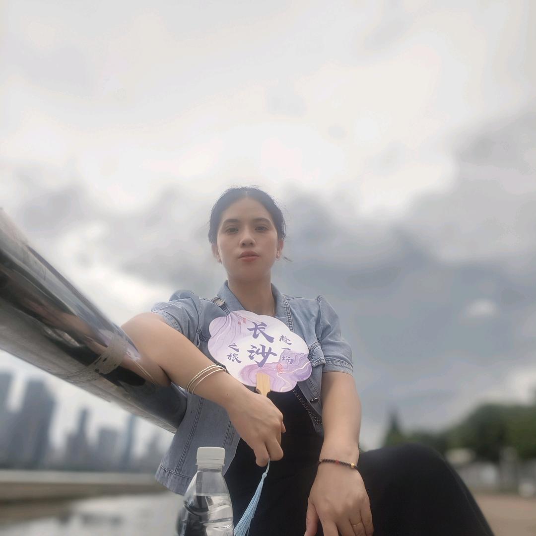 许愿池里的小锦鲤