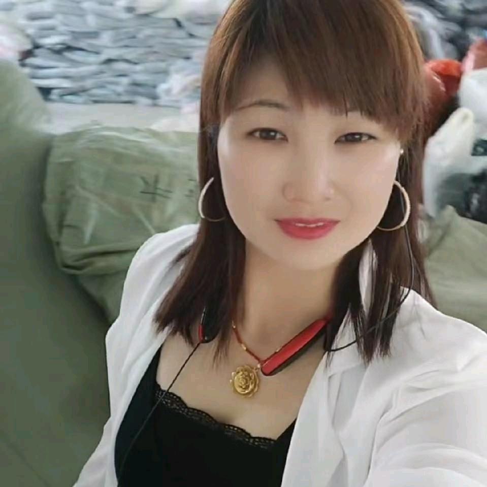 问心…