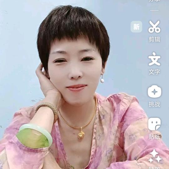 向阳镇，张华苑5栋1单元18楼杠二，