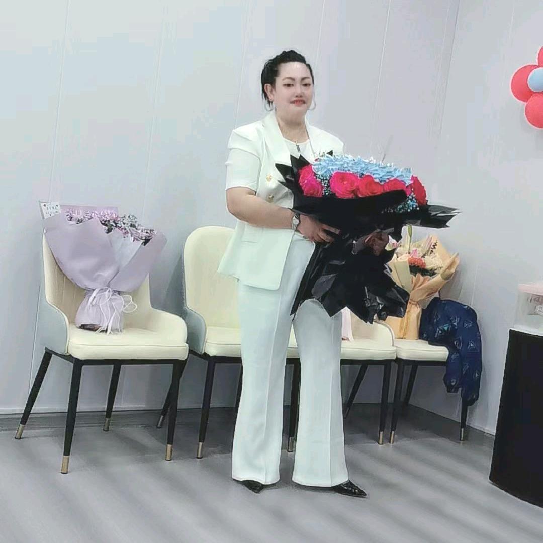 健美姐🌹