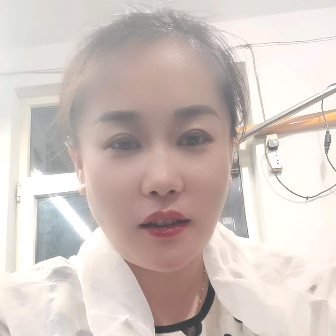 刘敏《美业》纹秀 新娘化妆