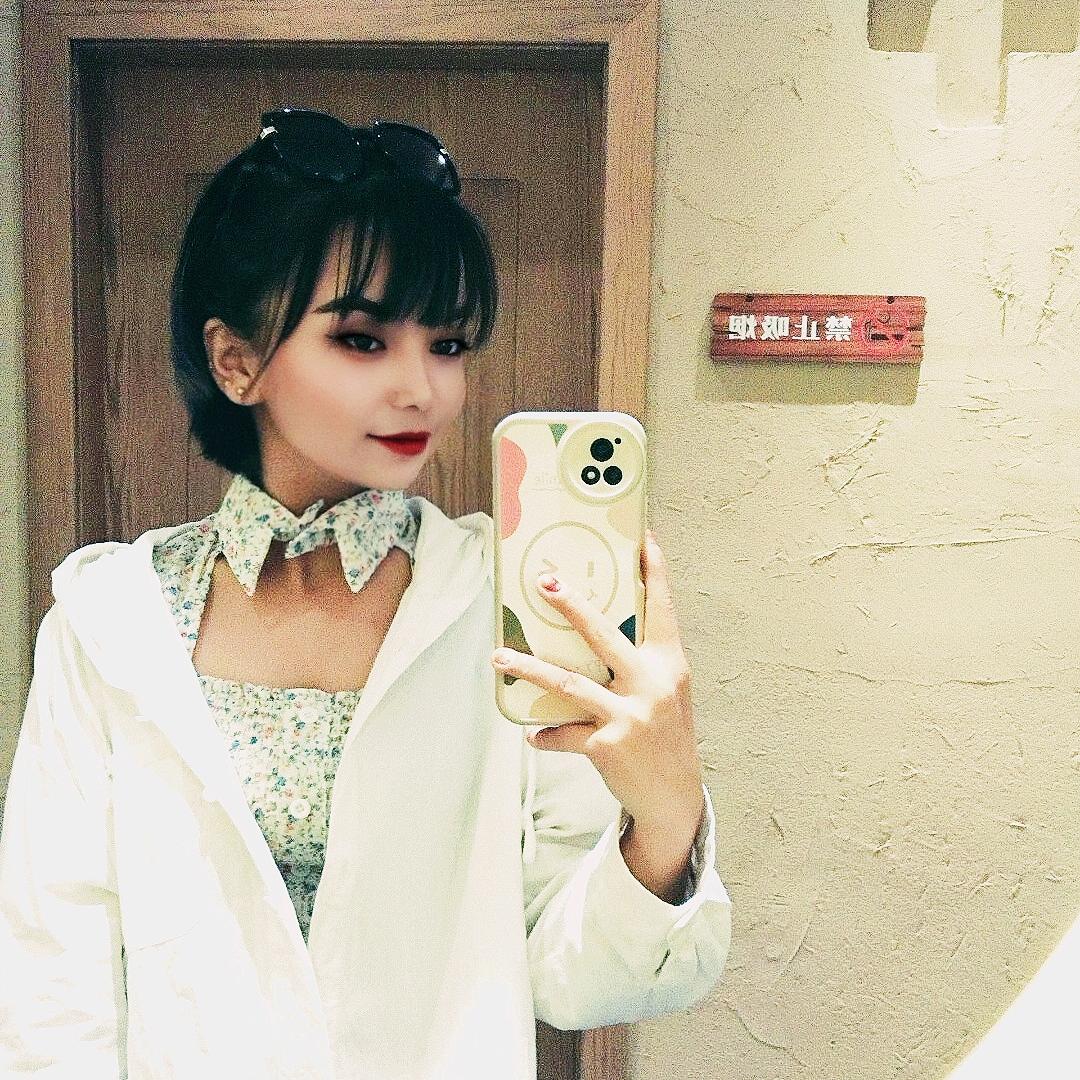 💓小 G💓库车 （连赞拉黑）