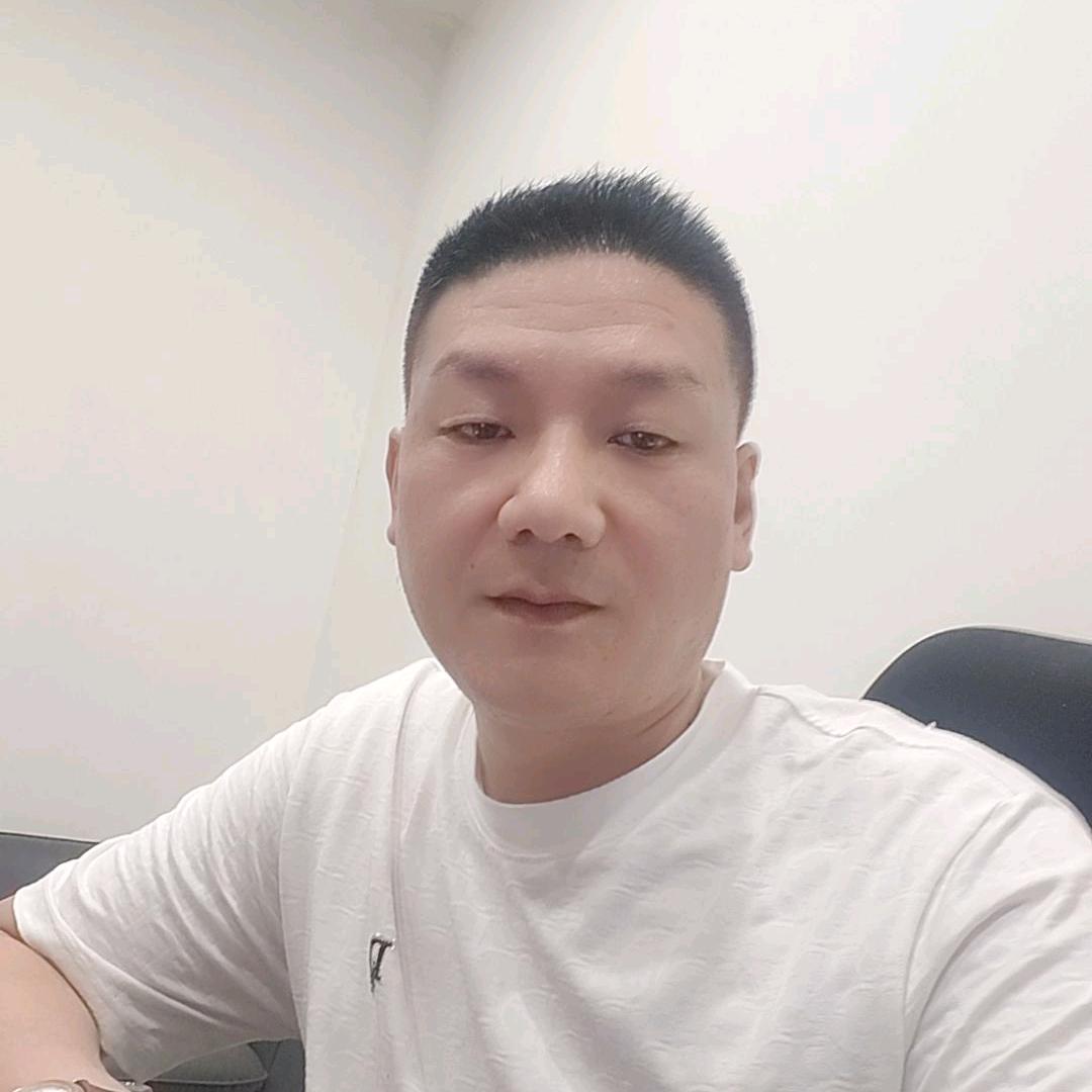 张超越重庆火锅行政总厨杰哥