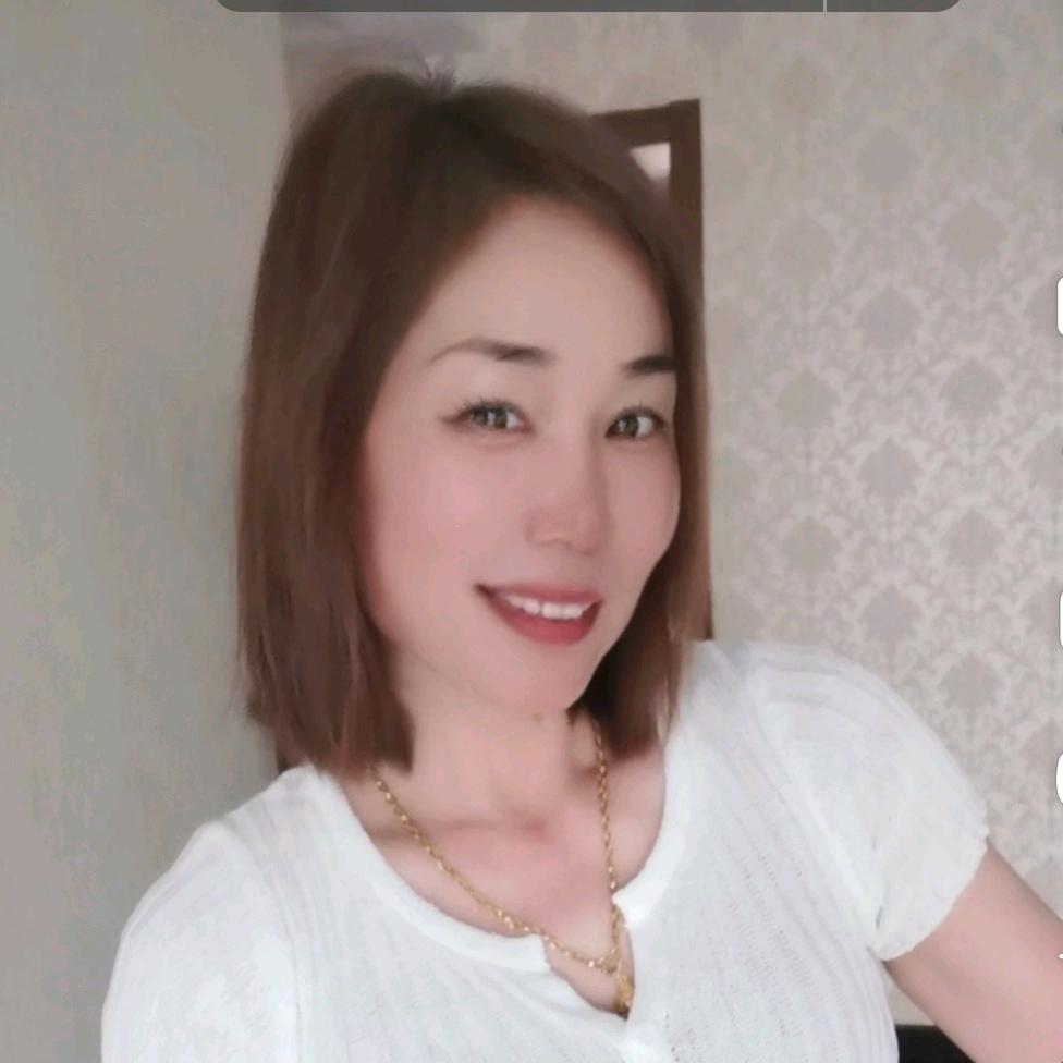 淡雅清尘