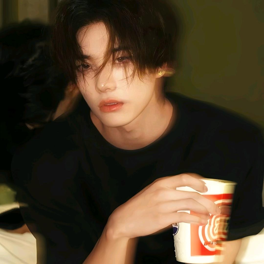 _-鑫佑-_