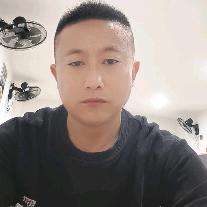 一人_一车  闯天下  开❤️就好